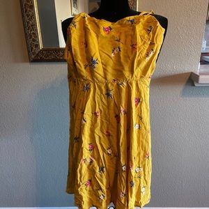 Old Navy Dress Size M